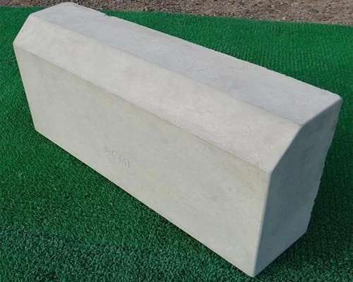 Pre cast kerb stones 1